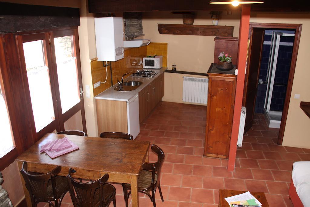 Can Bonada El Serrat Kamer foto